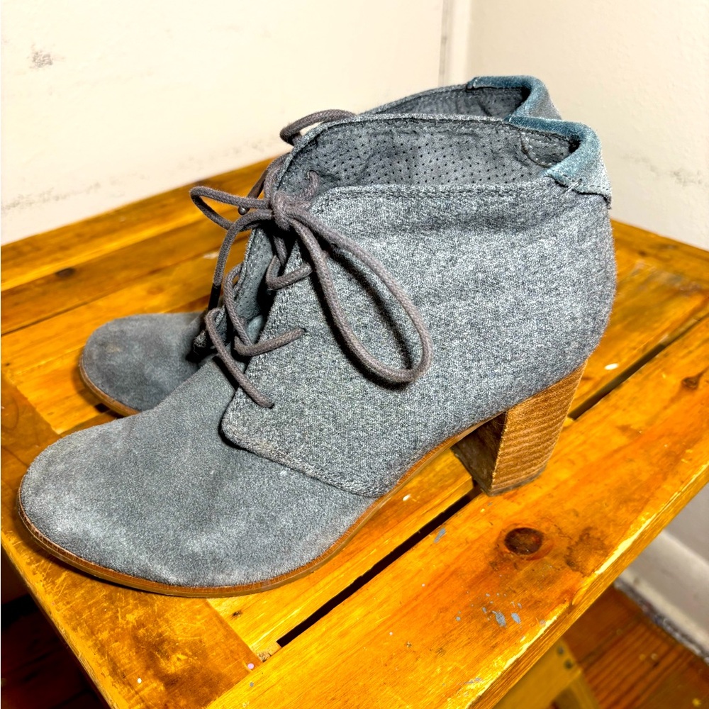 Tom’s Lunata Block Heel Booties